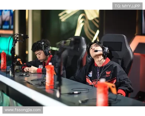 WE在世界冠军杯中的技术表现分析与点评探讨 WE在世界冠军杯中的技术表现分析与点评探讨