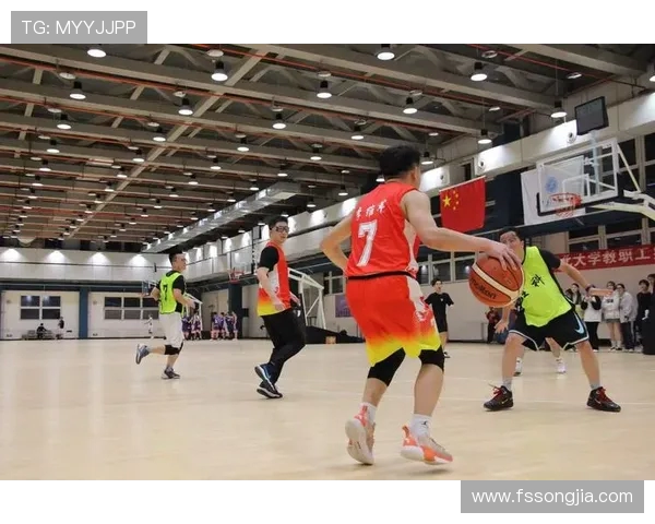 广州篮球队团队协作的力量与魅力探索篮球精神的传承与发展 广州篮球队团队协作的力量与魅力探索篮球精神的传承与发展