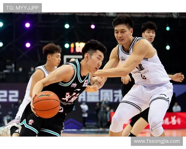 陶汉林的篮球之路:从青涩少年到CBA明星的奋斗历程与心路历程 陶汉林的篮球之路:从青涩少年到CBA明星的奋斗历程与心路历程