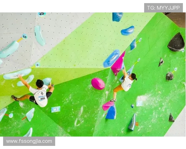 深圳攀岩队的包夹体系与攀岩战术的深度解析与应用探讨 深圳攀岩队的包夹体系与攀岩战术的深度解析与应用探讨