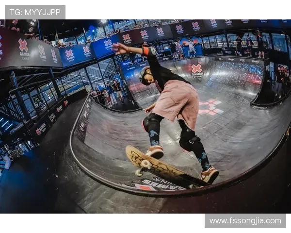 重庆极限运动队在滑板精英赛中的默契配合与精彩表现分析