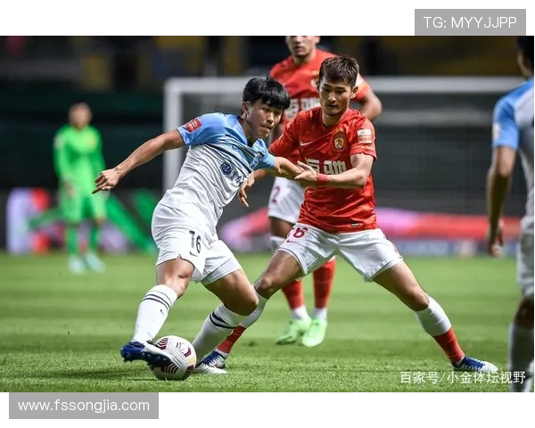 广州足球队与北京足球队赛后复盘团队协作分析与表现总结